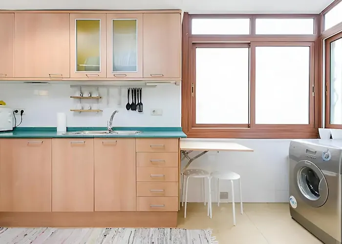 شقة 2 Bedroom Center *