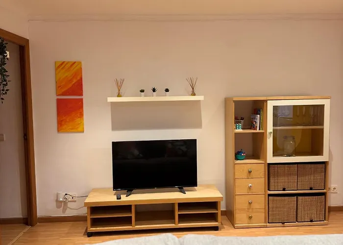 2 Bedroom Center شقة *