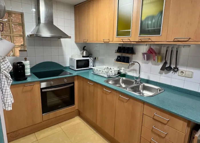 2 Bedroom Center * برشلونة